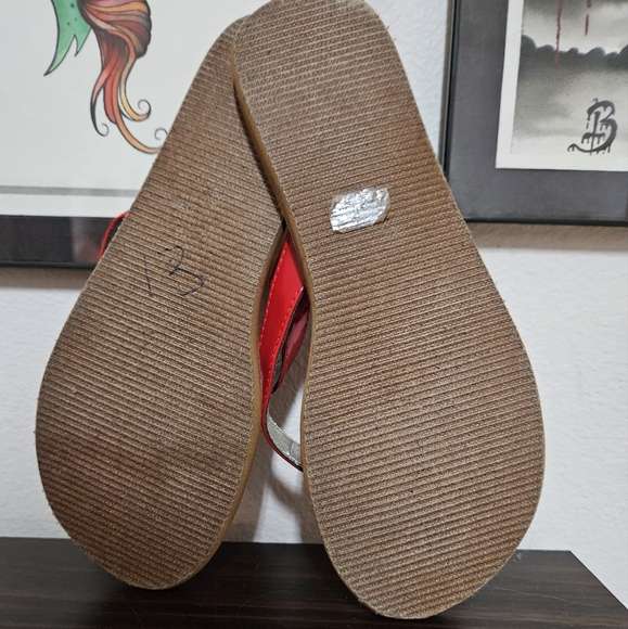 Guess Sandals - Picture 4 of 4